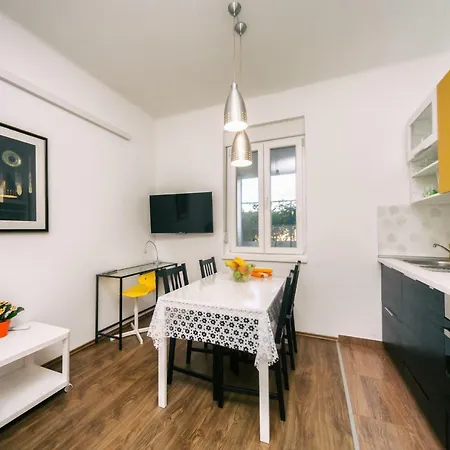 Apartman Poljud Split