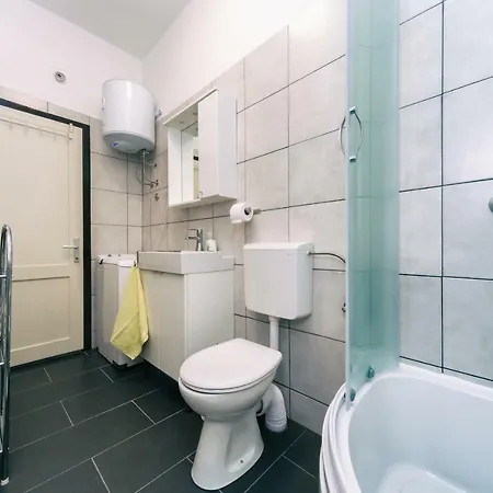 Poljud Apartman *